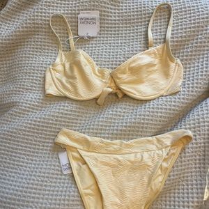 MONDAY SWIMWEAR BIKINI AND BOTTOMS